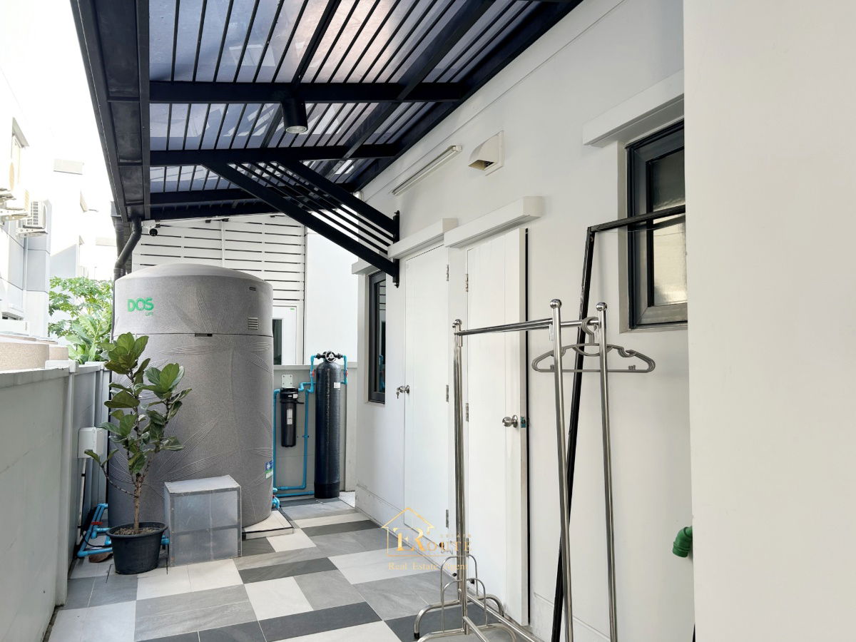 รูป ขาย CENTRO ดอนเมือง – แจ้งวัฒนะ แปลงมุม ขนาด 83.5 ตร.ว. ตกแต่งใหม่ แถมเฟอร์นิเจอร์ให้ทั้งหลัง ใกล้ทางด่วน ด่านศรีสมาน เดินทางเพียง 5 นาที - รูปที่ 27/60