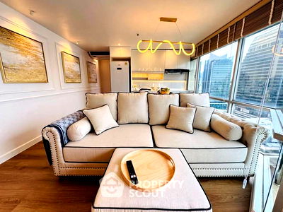 คอนโดให้เช่า : คอนโด 1-ห้องนอน ที่ สุขุมวิท สวีท คอนโดมิเนียม ใกล้ BTS นานา (ID 2464955)