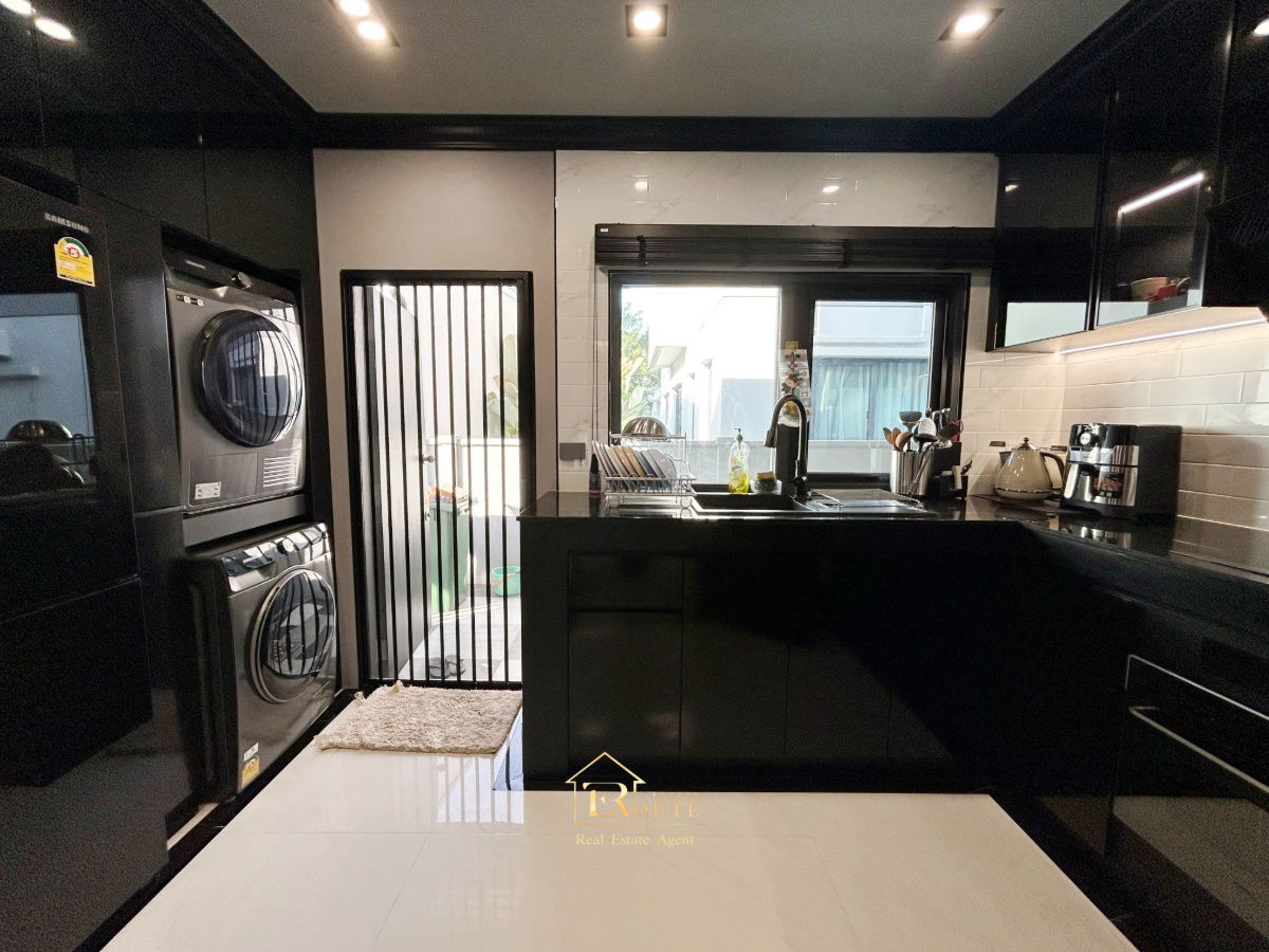 รูป ขาย CENTRO ดอนเมือง – แจ้งวัฒนะ แปลงมุม ขนาด 83.5 ตร.ว. ตกแต่งใหม่ แถมเฟอร์นิเจอร์ให้ทั้งหลัง ใกล้ทางด่วน ด่านศรีสมาน เดินทางเพียง 5 นาที - รูปที่ 24/60