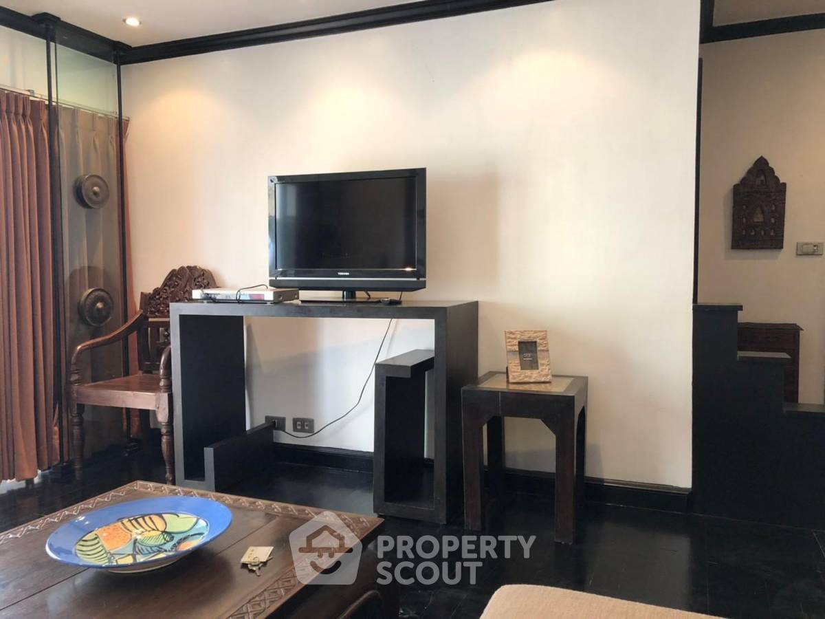 picture 2-BR Condo at Top View Tower Condominium near BTS Thong Lor (ID 452959) - 6/12