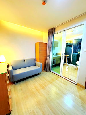 เช่าคอนโด MRT ห้วยขวาง : Code: KJ10041  ให้เช่า Emerald Residence Ratchada 🔥🔥 จองเดือนนี้รับส่วนลด1,000บาท 🔥🔥 @kjcondo (มี@ข้างหน้าด้วยนะคะ)