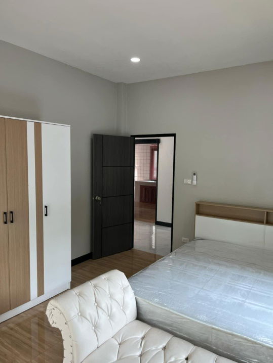 รูป ให้เช่าบ้านเดี่ยวชั้นเดียว 2 ห้องนอน 2 ห้องน้ำ 1 ห้องครัว 2 ที่จอดรถ - รูปที่ 8/13