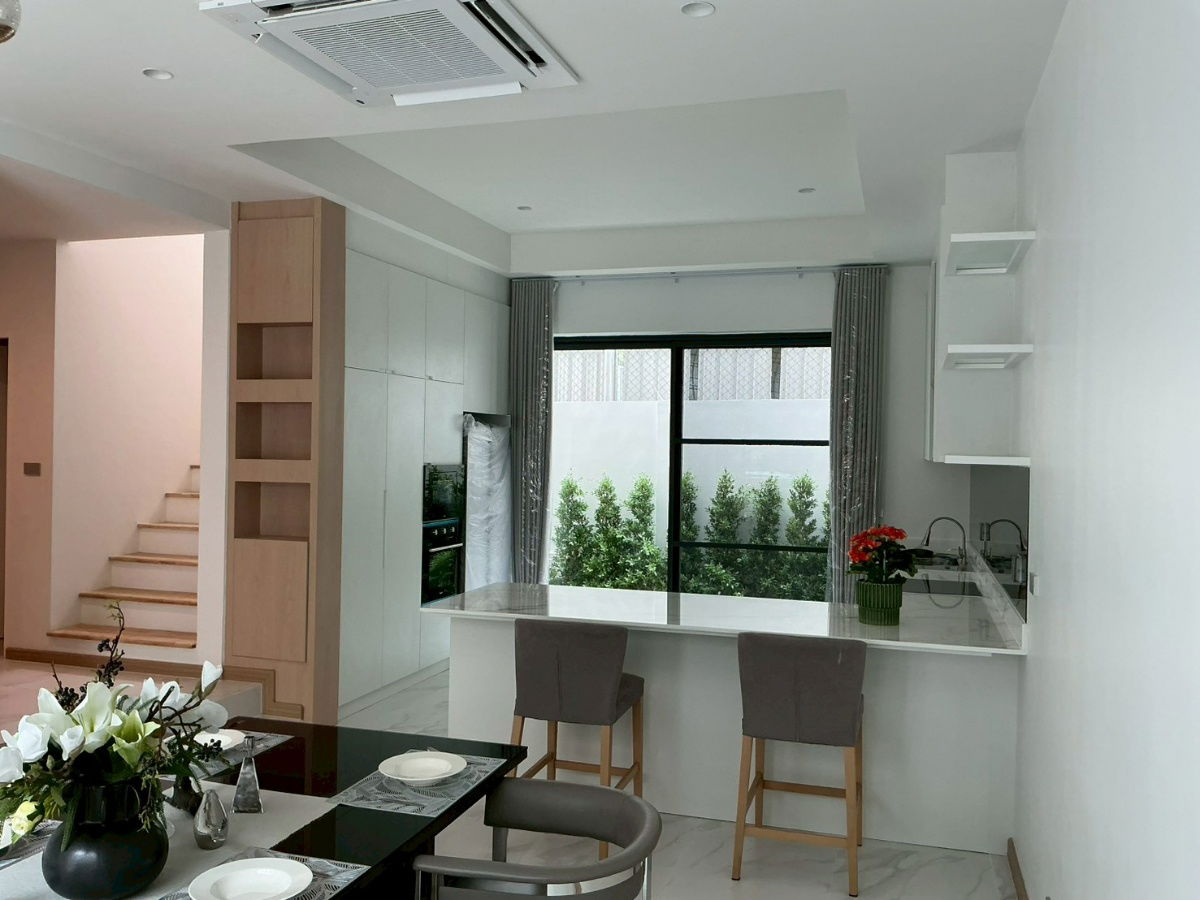 รูป ให้เช่าทาวน์โฮม 4 ชั้น เอกมัย 12 ใกล้โรงเรียนเอกมัยอินเตอร์ เฟอร์ครบ พร้อมอยู่ btsเอกมัย - รูปที่ 3/12