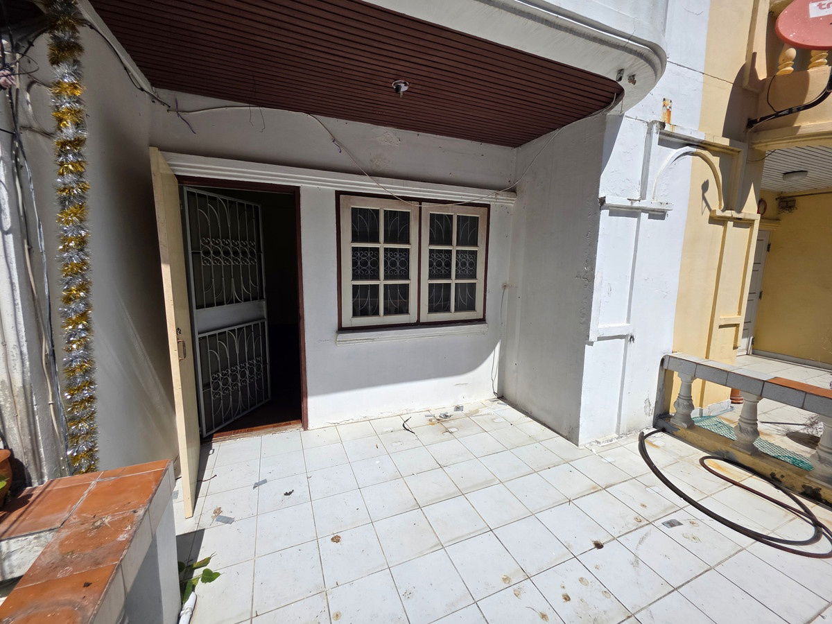 รูป 💥CP-9564💥ว่างให้เช่า  ทาวน์เฮ้าส์ วิมเบอร์ลี่โฮม สุขุมวิท 105 (ซอยลาซาล​ 1 แยก 3)​ 👉แอดไลน์ @rangrak - รูปที่ 29/38