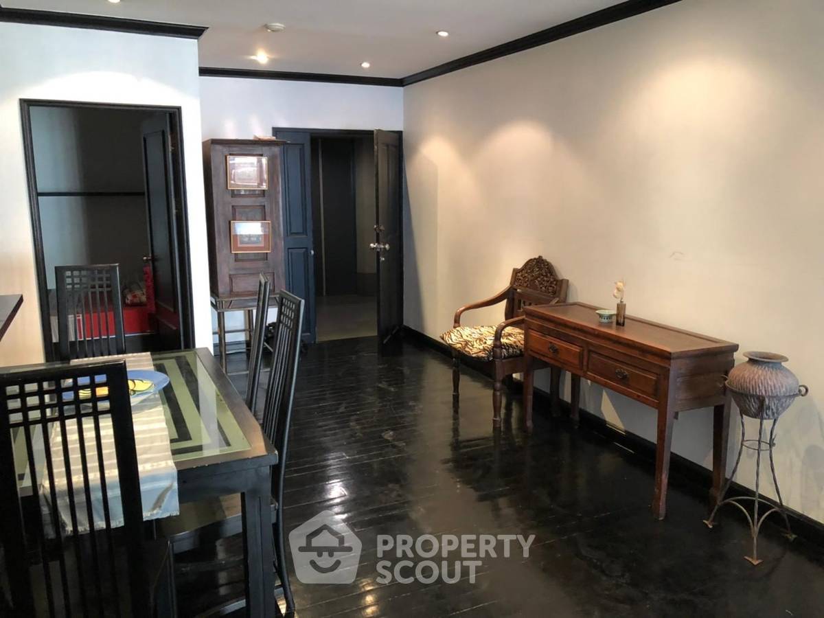 picture 2-BR Condo at Top View Tower Condominium near BTS Thong Lor (ID 452959) - 2/12