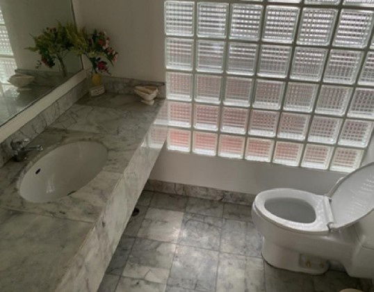 รูป ให้เช่า บ้านเดี่ยว 3 ชั้น หมู่บ้านนวธานี ซอยเสรีไทย 59 บ้านหลังใหญ่ 200 ตารางวา แอร์ 6 เครื่อง เฟอร์นิเจอร์ครบ Fully Furnished อยู่อาศัย - รูปที่ 9/19