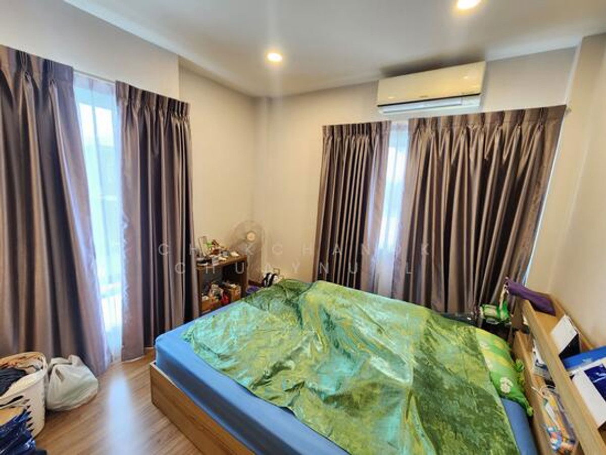 รูป บ้านเดี่ยวหลังมุม The City พหลโยธิน–สายไหม แบบบ้านใหญ่ 4 ห้องนอน 3 ห้องน้ำ แปลงริม โซนหน้าโครงการ พร้อมอยู่ - รูปที่ 16/28