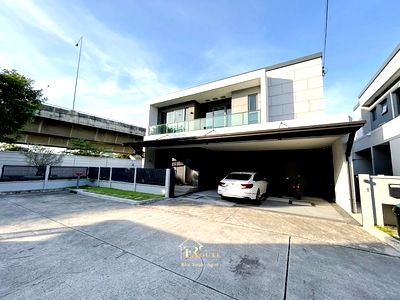 บ้านเดี่ยว เซฟวัน โก ศรีสมาน : ขาย CENTRO ดอนเมือง – แจ้งวัฒนะ แปลงมุม ขนาด 83.5 ตร.ว. ตกแต่งใหม่ แถมเฟอร์นิเจอร์ให้ทั้งหลัง  ใกล้ทางด่วน ด่านศรีสมาน เดินทางเพียง 5 นาที