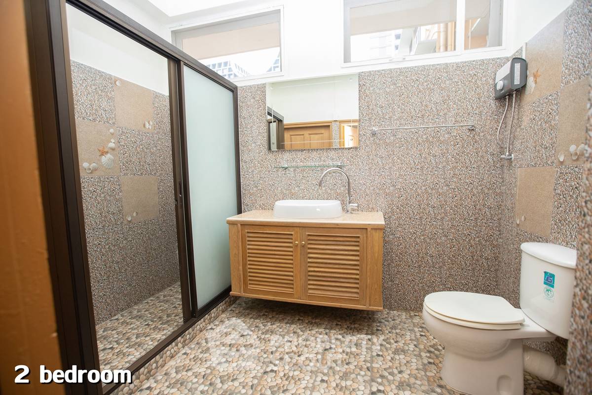 picture 2-BR Condo at Ambassadors Court near BTS Ratchadamri (ID 531415) - 14/14