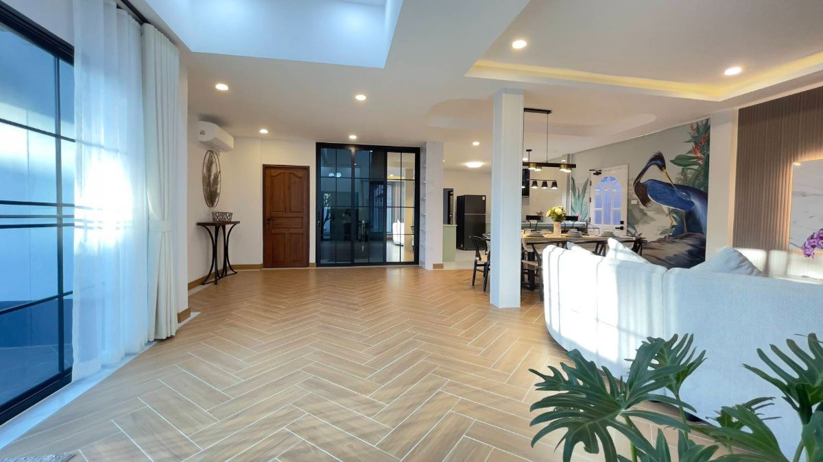 รูป ให้เช่าPool Villa 2 ชั้น 4 ห้องนอน 5 ห้องน้ำ 1 ห้องครัว 2 ที่จอดรถ - รูปที่ 12/20