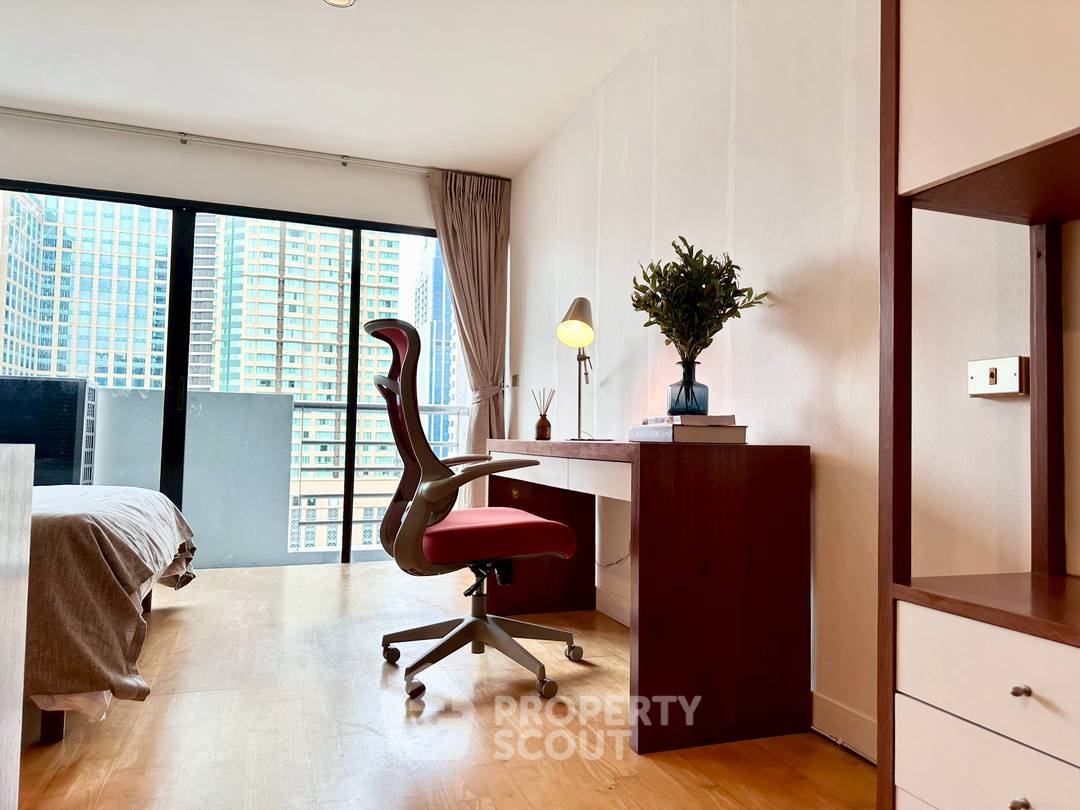 picture Studio Condo at The Grand Regent Condominium near BTS Ratchadamri (ID 2467285) - 8/11