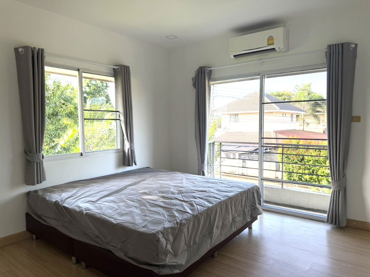 รูป ให้เช่าบ้านเดี่ยวสองชั้น  3 ห้องนอน 3 ห้องน้ำ 1  ห้องครัว  1  ที่จอดรถ - รูปที่ 10/19