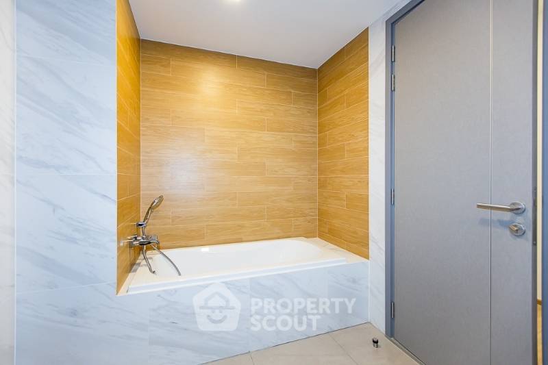 picture 1-BR Condo at Taka Haus Ekamai 12 near BTS Ekkamai (ID 621499) - 5/8