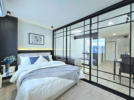 🏙️ Condo for sale: Ratchada Prestige – Lat Phrao 48 ✨ Large room, swimming pool view, ready to move in 🚇 MRT Lat Phrao