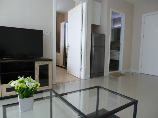 picture TC Green Condo Rama 9 for Rent, 1 bed & 1 bath, Fl.26, Corner Unit, Fully Furnished - 4/6