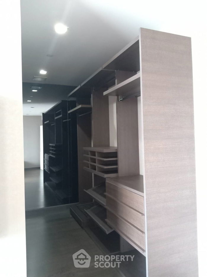 picture 3-BR Condo at Urbano Absolute near BTS Krung Thon Buri (ID 2325500) - 9/18