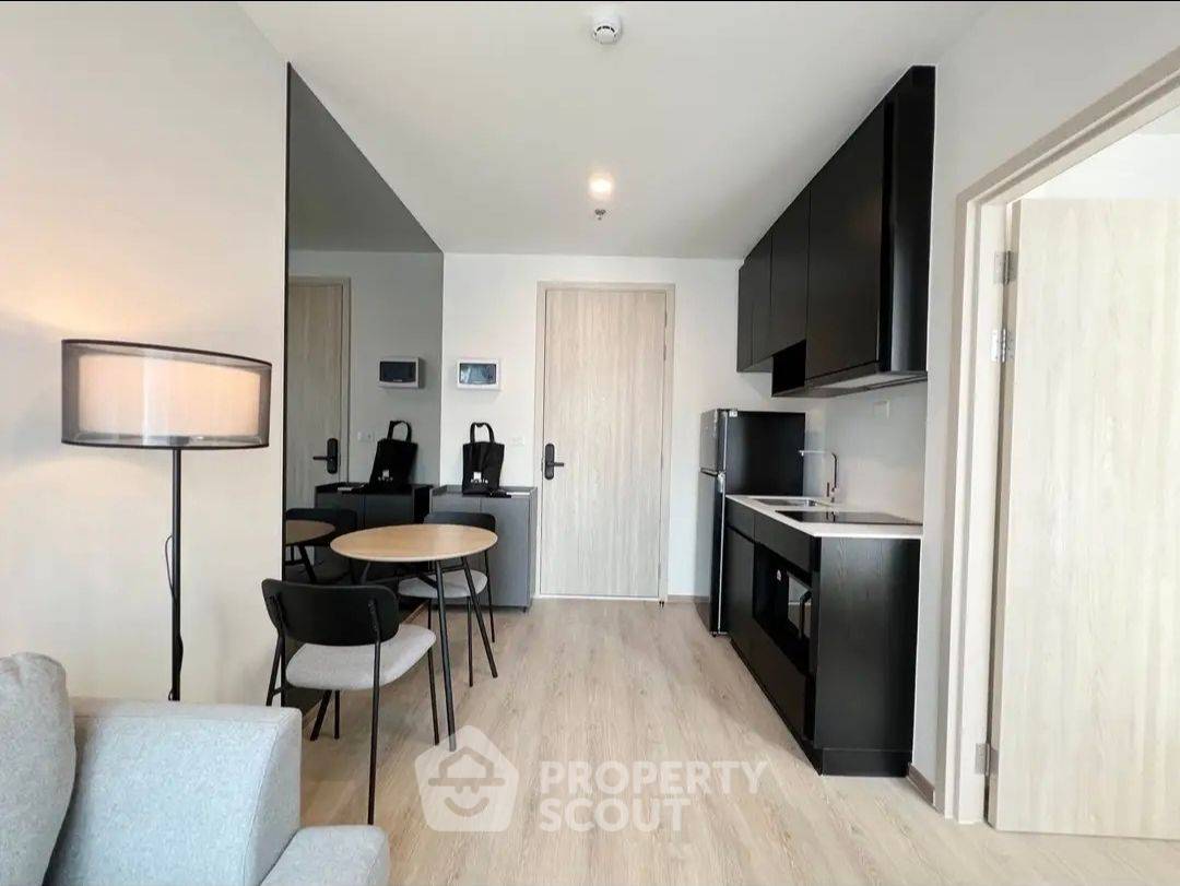 รูป คอนโด 1-ห้องนอน ที่ นิว ดิสทริค อาร์9 ใกล้ MRT พระราม 9 (ID 2465845) - รูปที่ 2/6