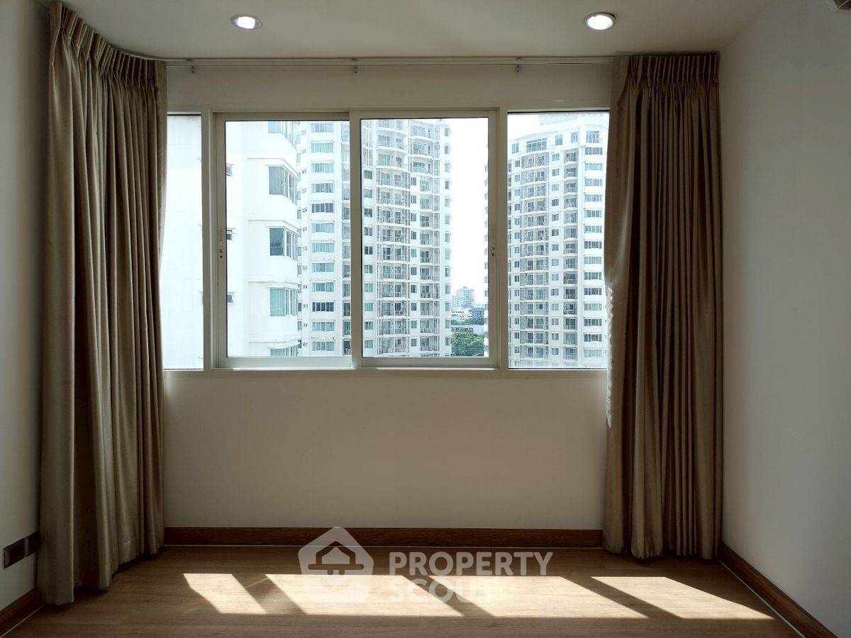 รูป คอนโด 2-ห้องนอน ที่ ศุภาลัย เวลลิงตัน ใกล้ MRT ศูนย์วัฒนธรรมแห่งประเทศไทย (ID 2353799) - รูปที่ 8/15