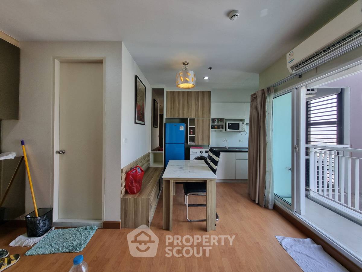 picture 1-BR Condo at The Parkland Grand Taksin near BTS Talat Phlu (ID 2466315) - 3/14