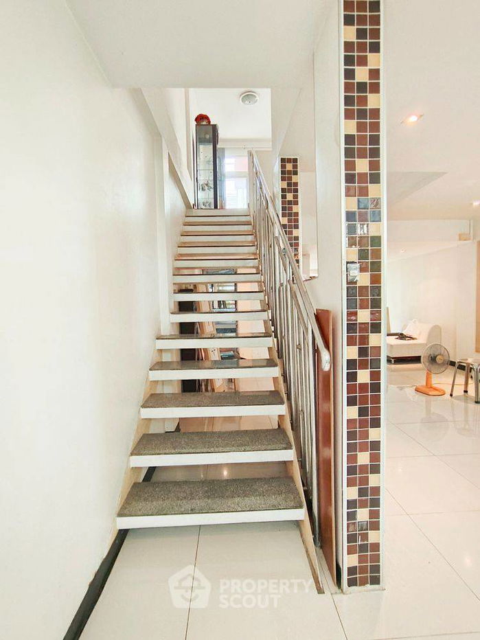 รูป ทาวน์เฮ้าส์ 3-ห้องนอน ที่ เมอริท เพลส ลาดพร้าว 87 ใน คลองเจ้าคุณสิงห์ (ID 2431136) - รูปที่ 7/17