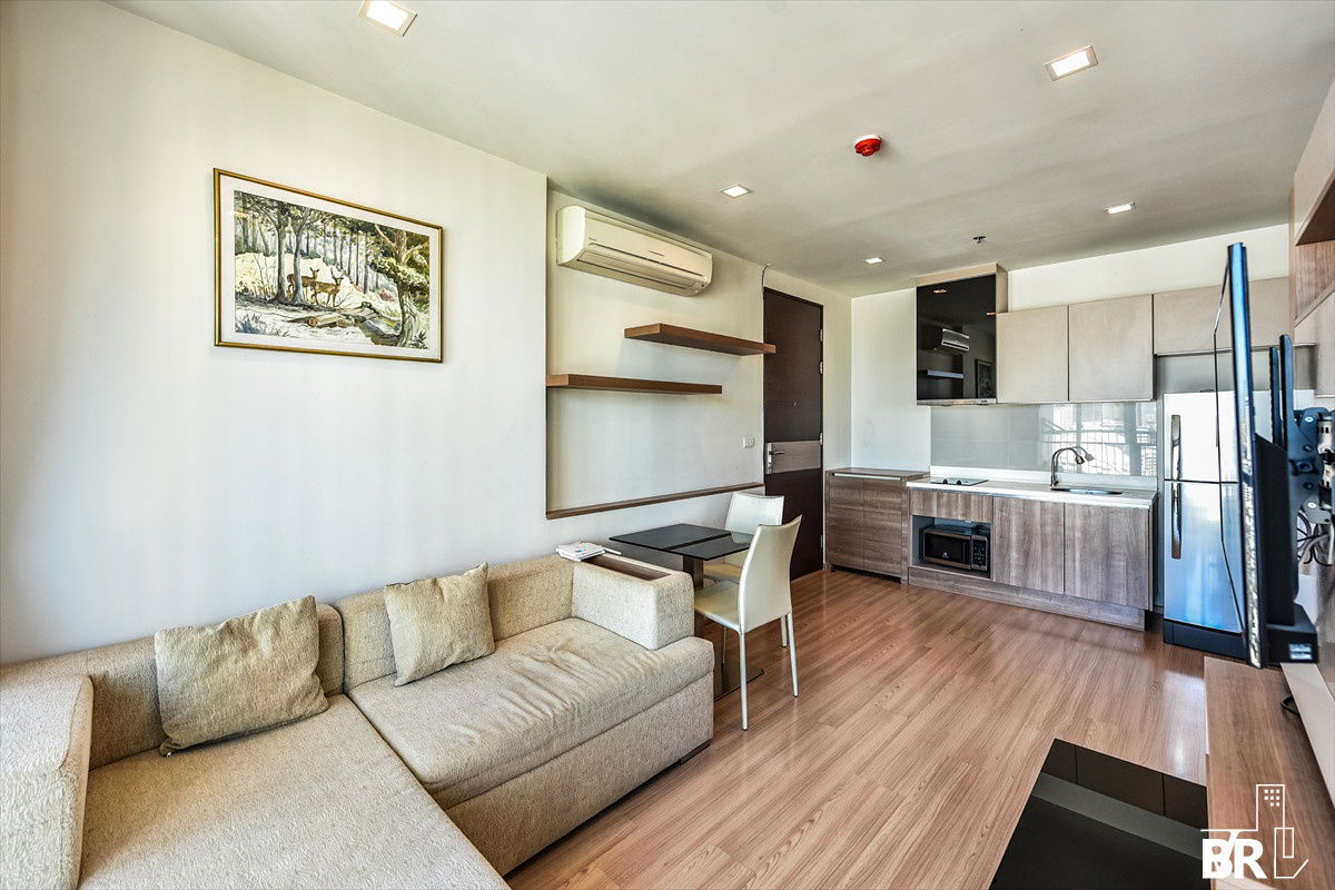 รูป 📌 Urgent‼️ For Rent - Great Price & Ready to Move In ✅ [Rare Room ‼️] River view at Sathorn  - รูปที่ 4/6