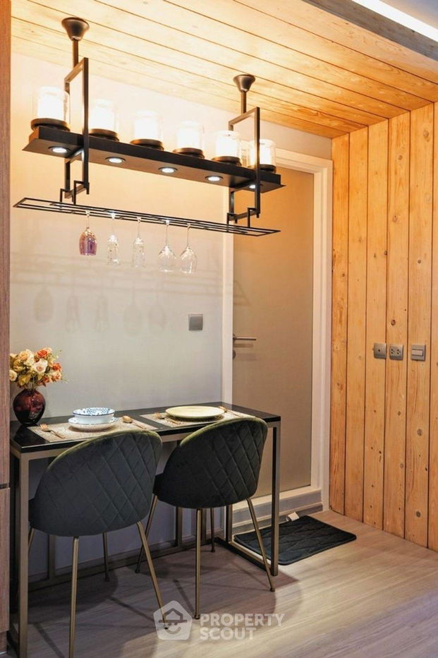 picture 1-BR Condo at Life Ladprao near BTS Ha Yaek Lat Phrao (ID 2150136) - 9/13