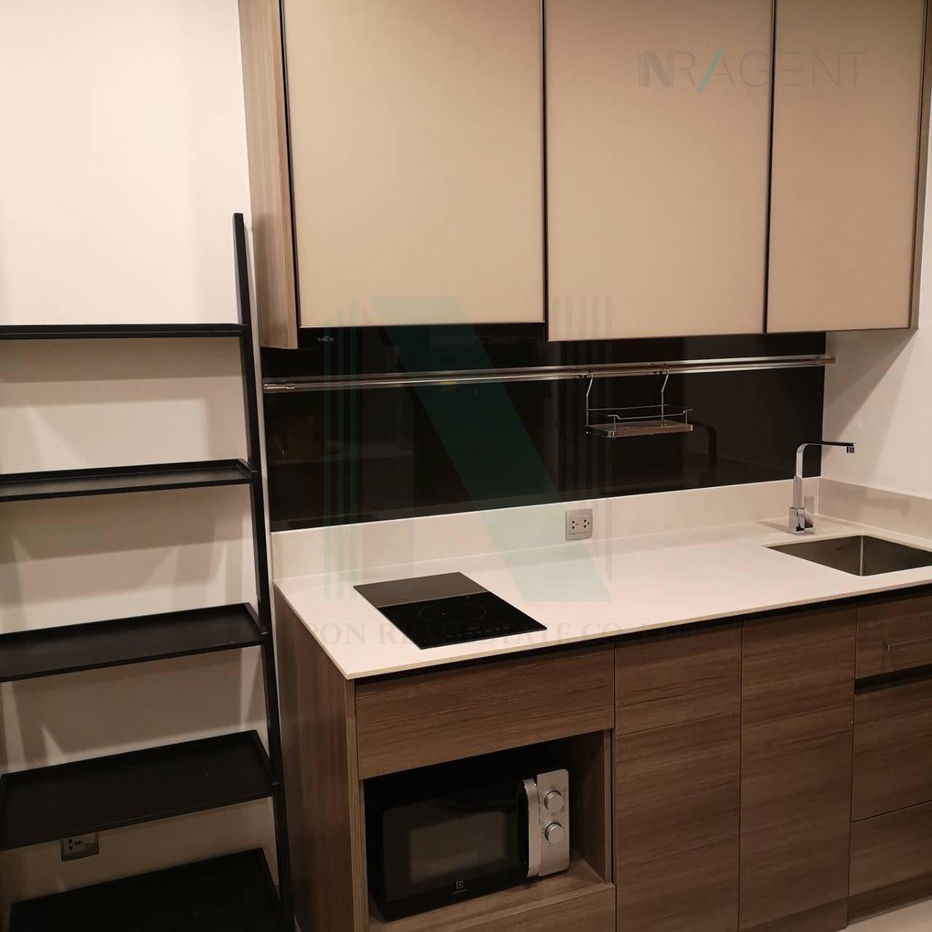 picture For Rent Condo THE LINE PHAHON - PRADIPAT Building 1, Floor 34,1 bed room, Room size 27 sqm - 6/8