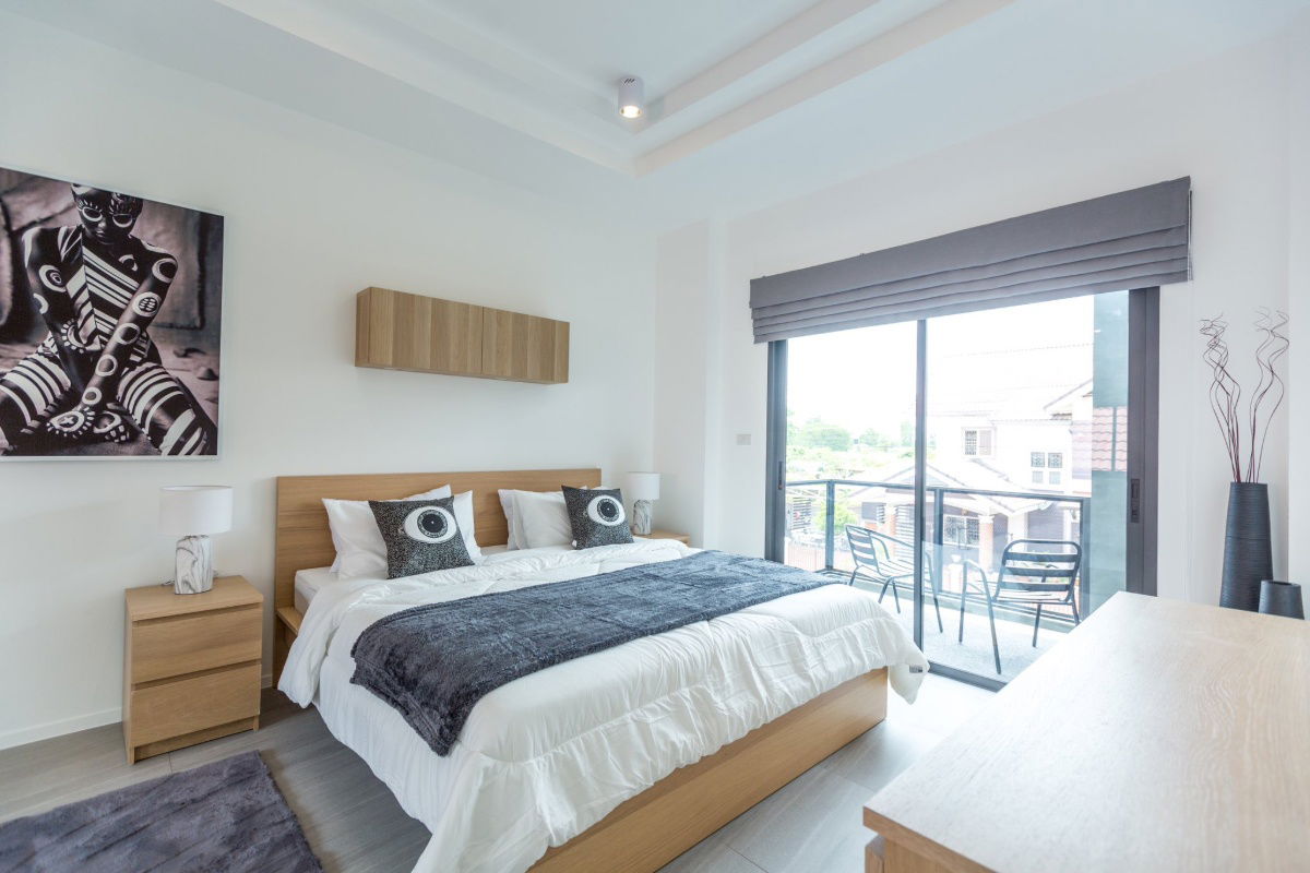 รูป ให้เช่าPool Villa 2 ชั้น 3 ห้องนอน 3 ห้องน้ำ 1 ห้องครัว 2 ที่จอดรถ - รูปที่ 13/18