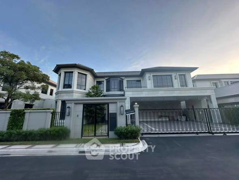 บ้าน 4-ห้องนอน ที่ นาราสิริ กรุงเทพกรีฑา ใน หัวหมาก (ID 2466878)