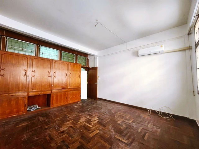 รูป อัญมณีล้ำค่า BTSพญาไท ราชเทวี และ ARL เพียง 598 เมตร 407 ตร.ม. ถนนเพชรบุรี ซอย 3-9 เพียง 5 นาทีสู่สยามพารากอน อาคารพาณิชย์ กว้างขวาง 4 ชั้น - รูปที่ 3/8