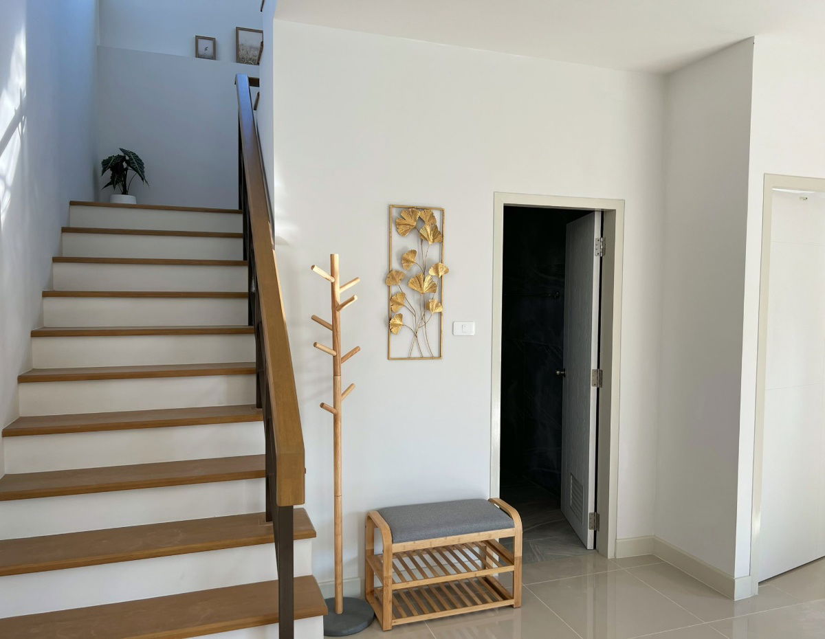 รูป ให้เช่าบ้านเดี่ยวสองชั้น 4 ห้องนอน 3 ห้องน้ำ 1 ห้องครัว 2 ที่จอดรถ - รูปที่ 6/11