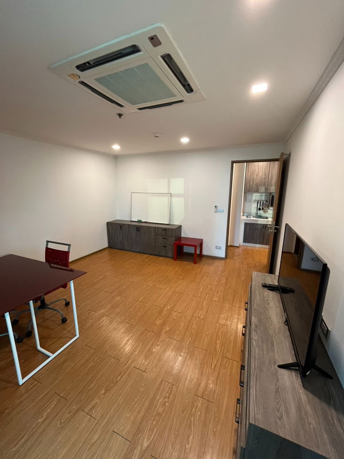 picture [For Rent] Lumpini Park View Best location in terms of using public transportation (0 m. to MRT Lumpini). - 13/15