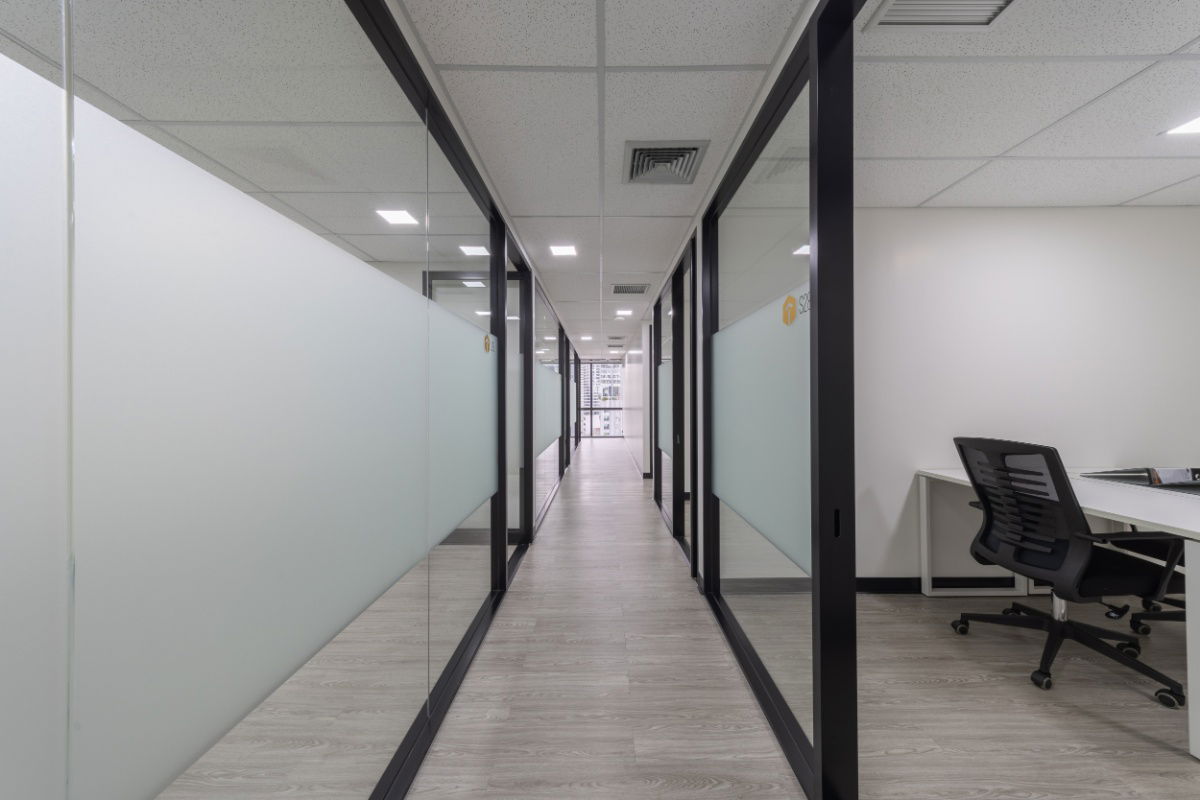 picture Serviced Office for Rent, Full-service at Sethiwan Tower Sathon-Silom – Just 1 minute from BTS Saint Louis - 5/18