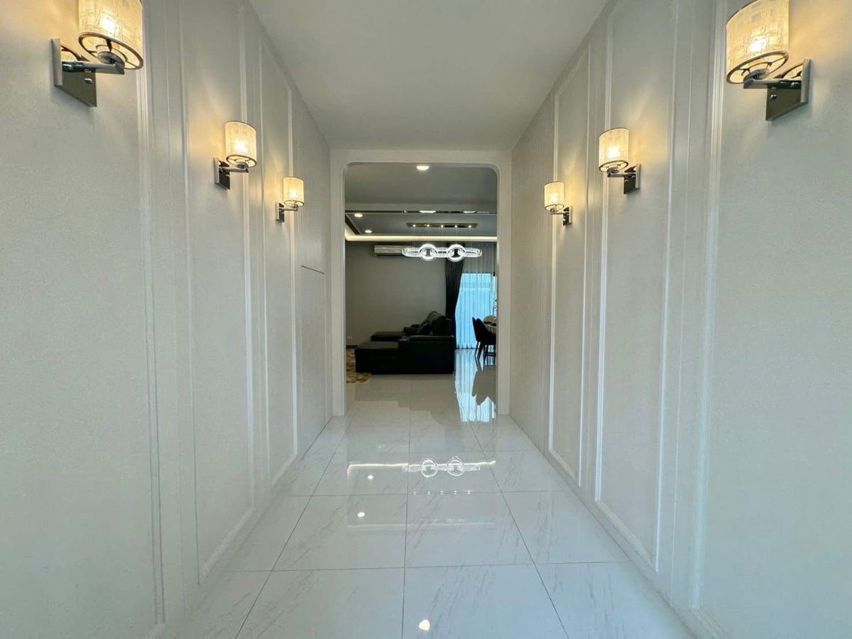 picture [🐕‍🦺 Pet Friendly 🦮]   🌈⚡HBN0161 The City Bangna ⚡🌈   Get a Special Code when renting with us 💬 LINE: @theagentpro - 17/18