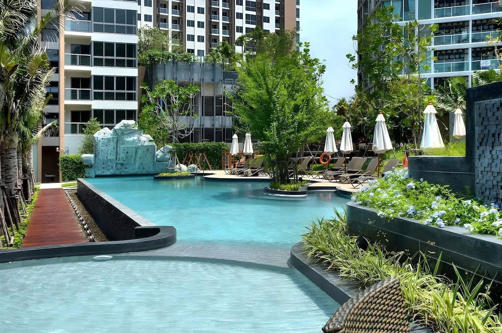 picture For sell: 2 Bedroom Condo in Pattaya at UNIXX – Pratamnak (FQ) sea view - 2/11