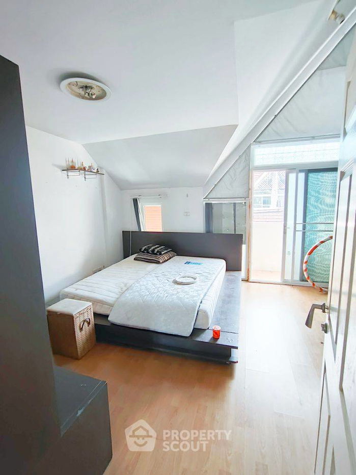 รูป ทาวน์เฮ้าส์ 3-ห้องนอน ที่ เมอริท เพลส ลาดพร้าว 87 ใน คลองเจ้าคุณสิงห์ (ID 2431136) - รูปที่ 17/17