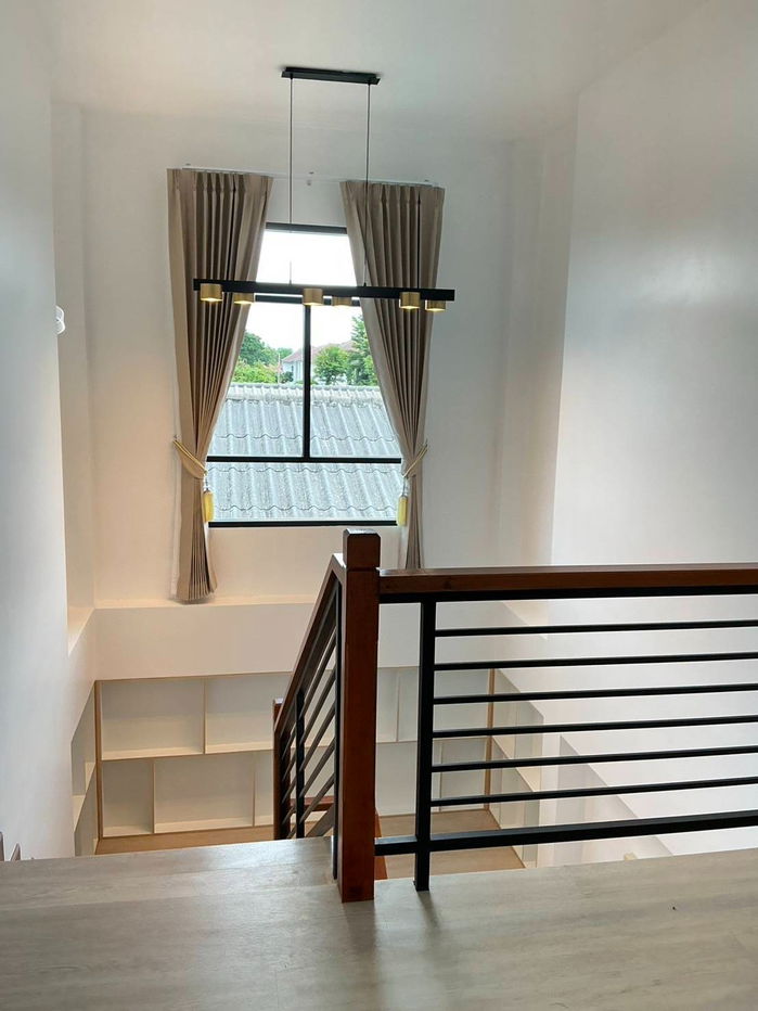 รูป ให้เช่าPool Villa 2 ชั้น 3 ห้องนอน 3 ห้องน้ำ 1 ห้องครัว 2 ที่จอดรถ - รูปที่ 15/16