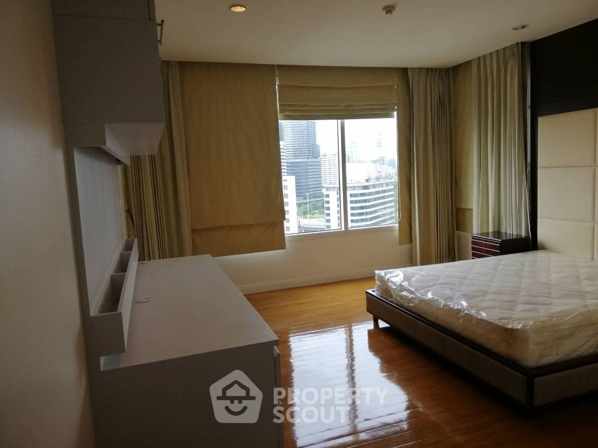 รูป คอนโด 3-ห้องนอน ที่ เดอะ รอยัล ศาลาแดง คอนโดมิเนียม ใกล้ MRT สีลม (ID 1815985) - รูปที่ 10/10