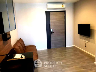 Condos for sale King's College International School Bangkok : 1-BR Condo The Room Sathorn - St. Louis, 23rd-Floor, BTS Surasak (ID 985399)