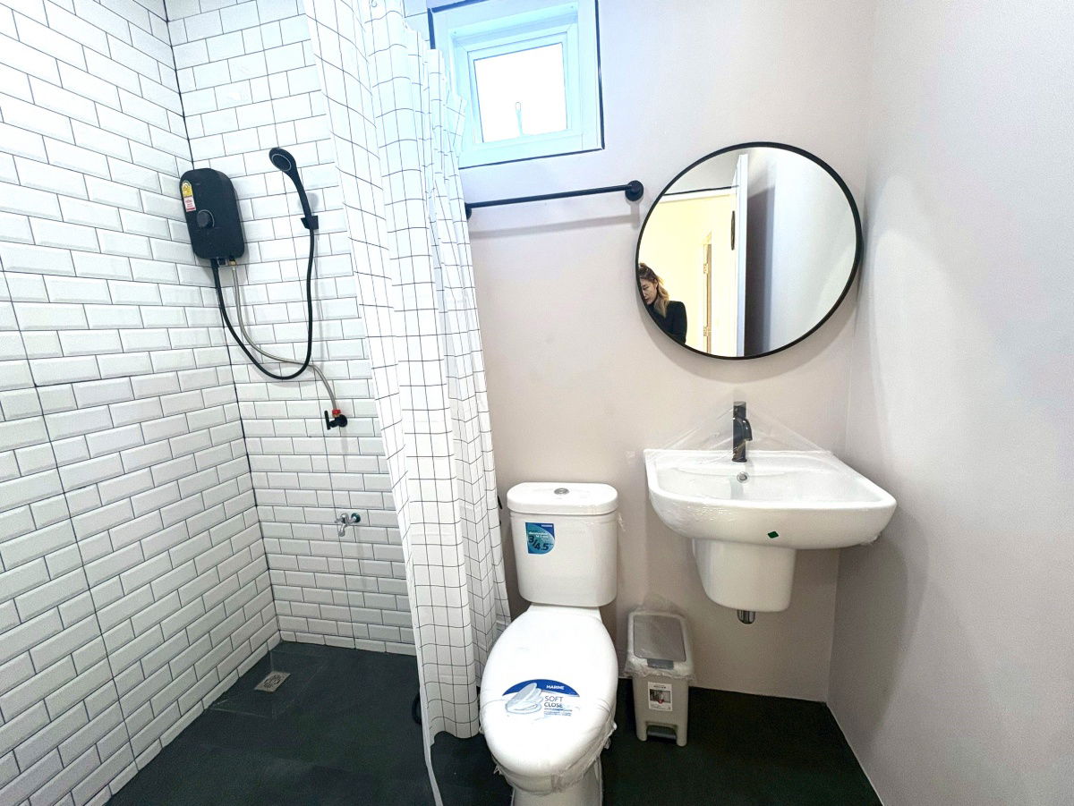 รูป ให้เช่าบ้านเดี่ยวสองชั้น  3 ห้องนอน 2 ห้องน้ำ 1  ห้องครัว  2  ที่จอดรถ - รูปที่ 15/23