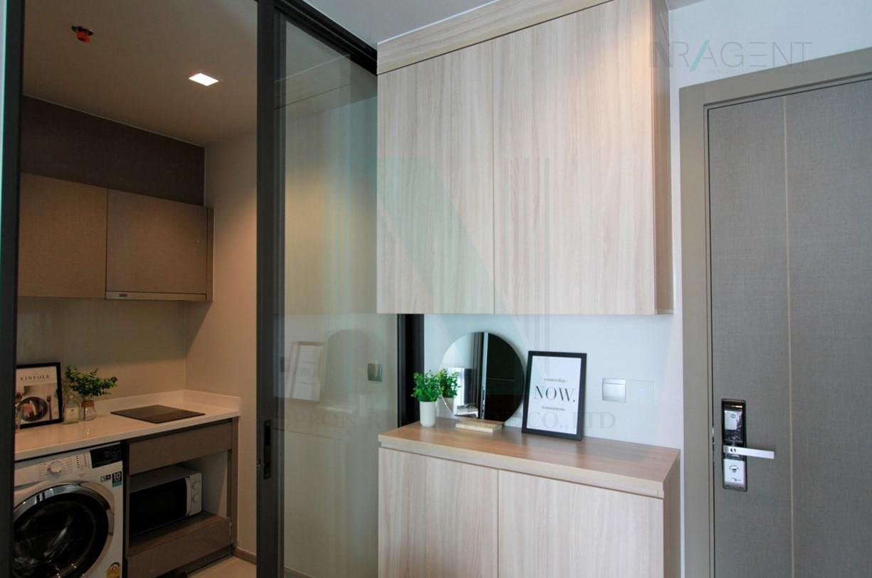 picture For rent Life Asoke-Rama 9 1 bedroom 40th floor Building A near Yu Charoen Market - 7/8