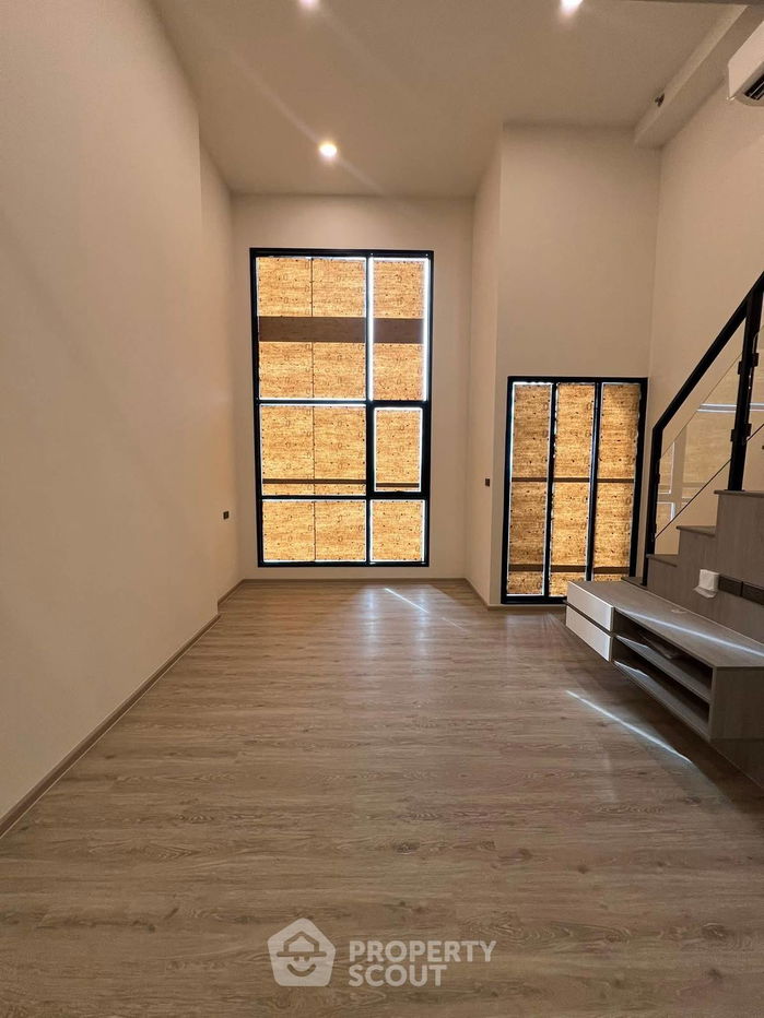 picture 1-BR Condo at Origin Plug & Play Sirindhorn Station near MRT Sirindhorn (ID 2466533) - 2/6