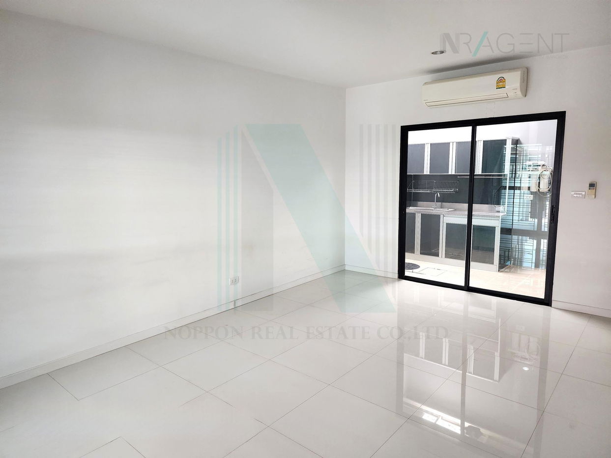 picture 📌 For Sell Town house UNIO TOWN SRINAKARIN-BANGNA 2-story 3 bedroom 2 bathroom - 5/8