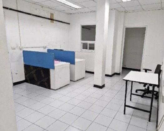 รูป ให้เช่าอาคารสำนักงาน 3 ชั้น ริมถนนพระราม 4 ใกล้อาคารมาลีนนท์ ใกล้ BTS พระโขนง ทำเลดีมาก จอดรถ 4 คัน / เหมาะเป็นสำนักงาน หรือโชว์รูมสินค้า - รูปที่ 12/14