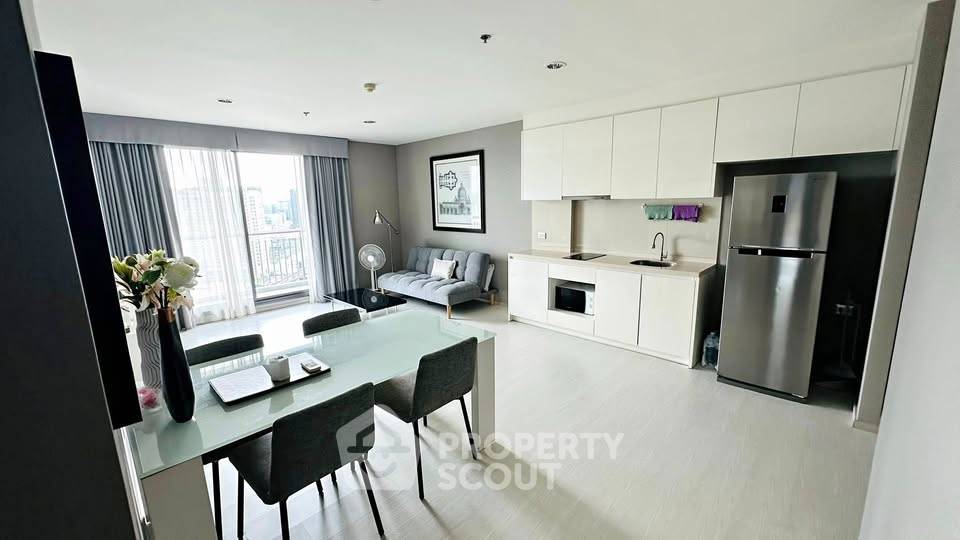 picture 2-BR Condo at Rhythm Sukhumvit 42 near BTS Ekkamai (ID 2456479) - 1/8