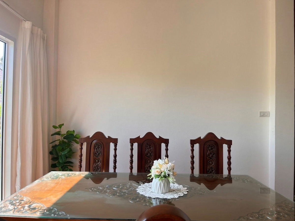 รูป ให้เช่าบ้านเดี่ยวสองชั้น  4 ห้องนอน 3 ห้องน้ำ 1  ห้องครัว  2  ที่จอดรถ - รูปที่ 3/13