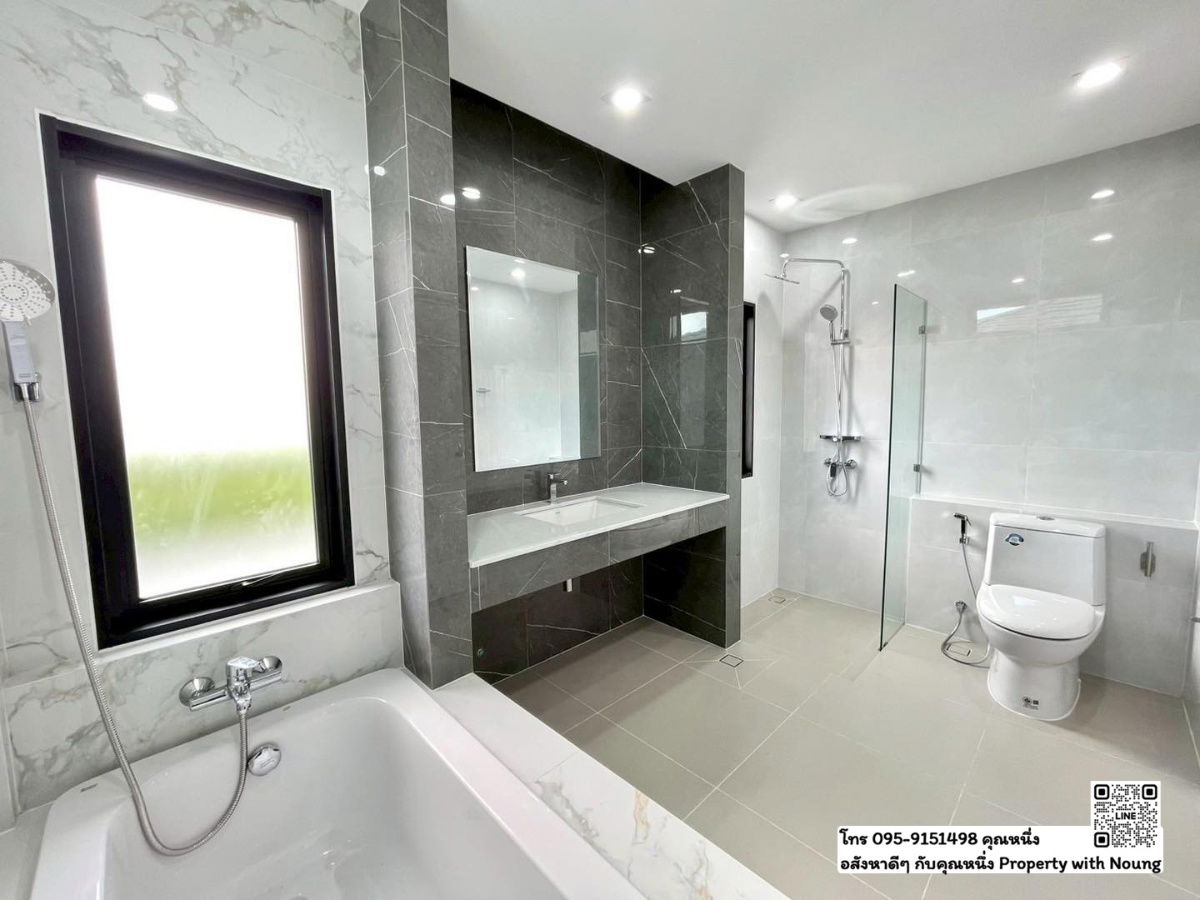 รูป บ้านเดี่ยวหรู พระราม 2 หลังใหญ่ 2 ชั้น พร้อมสระว่ายน้ำส่วนตัว “ณุศาศิริ ซิตี้ พระราม 2” ทำเลดีต้นถนนพระราม 2 พร้อมถนนทางเข้าโครงการส่วนตัว - รูปที่ 18/44