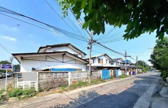 รูป ✨ ขายบ้านแฝด 2 ชั้น หลังมุม – รุ่งสว่าง วิลเลจ 2 2 แปลงรวม ขนาดใหญ่ 70 ตร.ว. (35+35) ทำเลศักยภาพ ใกล้ MRT สายสีชมพู - รูปที่ 2/6