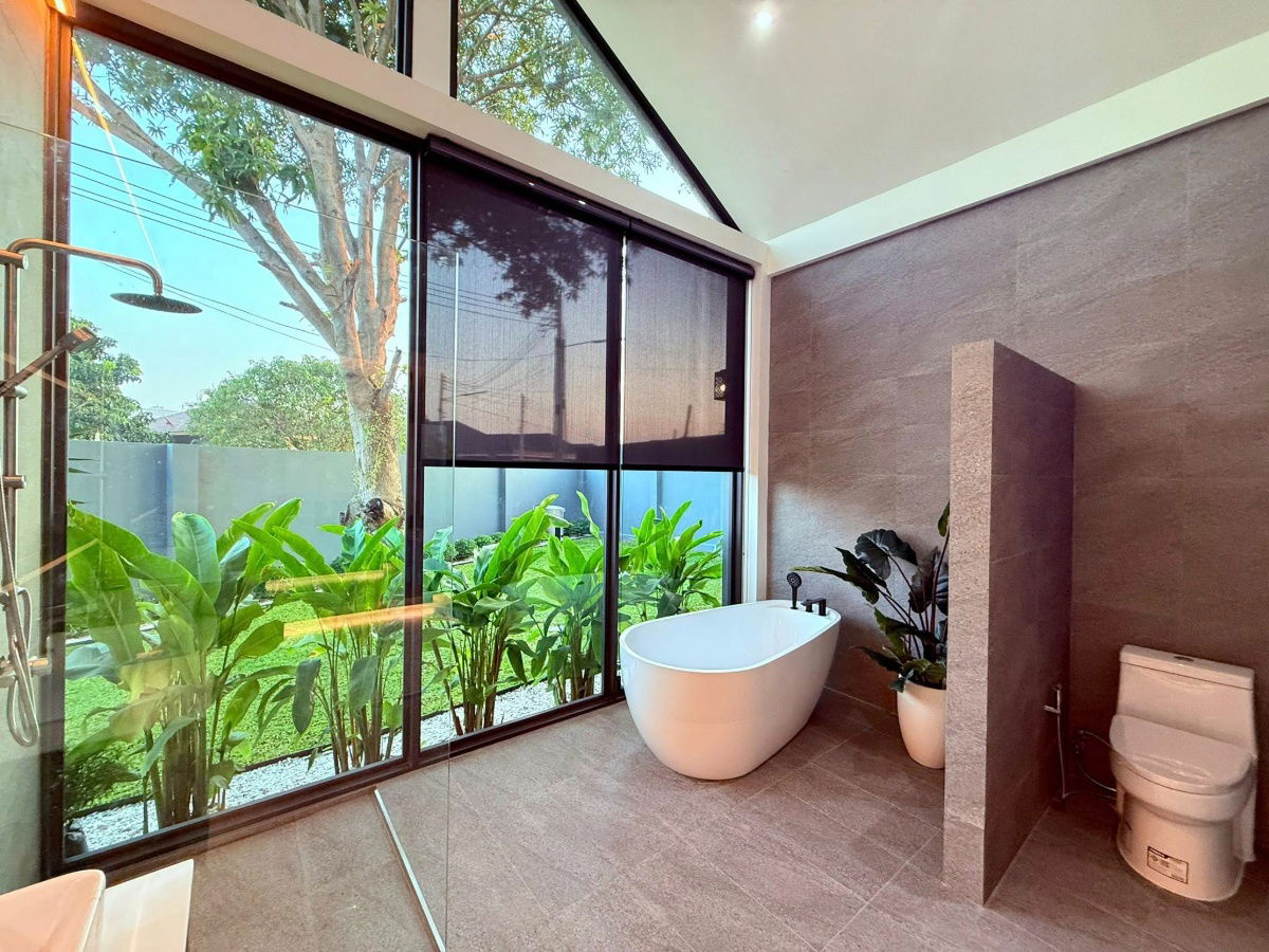 picture Private Pool villa for Sale in Pattaya with Guesthouse - Location : Siam country , Fully Furnished - 36/40