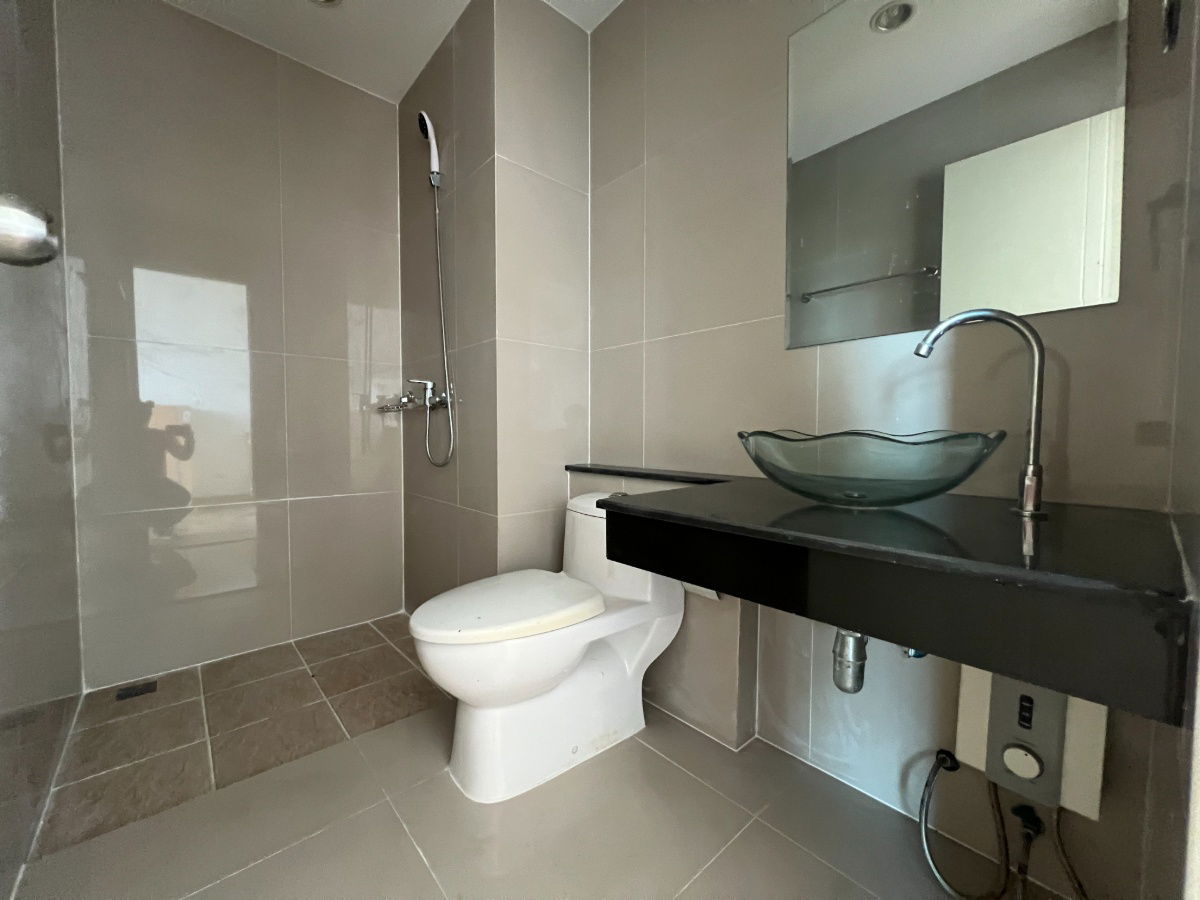 รูป JK 6355219 : เดอะ แกรนด์ เอ.ดี. จอมเทียน บีช พัทยา - รูปที่ 29/35